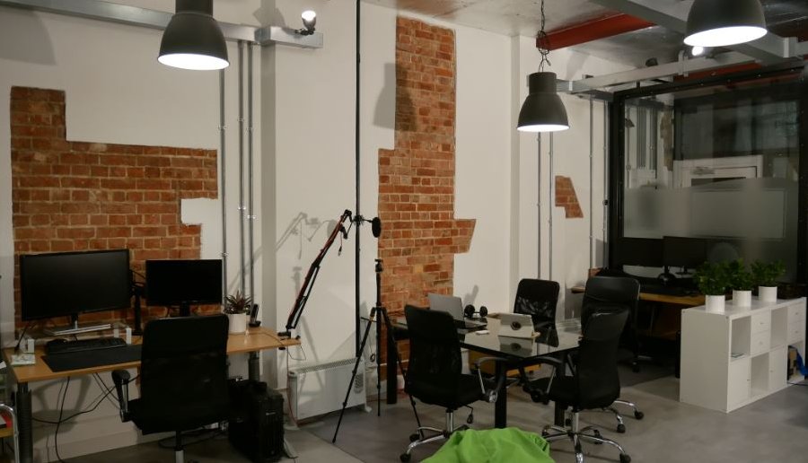 Web Agency Office West Absowebly Office - Ops Room Development and Design